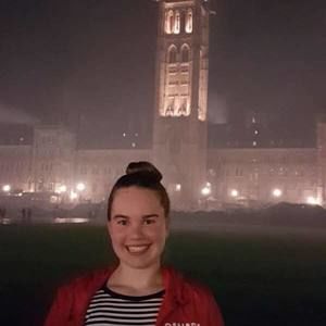 Meet your Posher, Emily